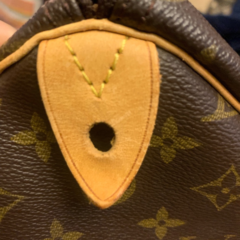 Authentic pre-loved Louis Vuitton speedy 35 bag - Picture 8 of 16